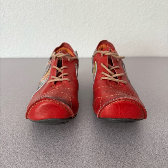 Women's Red Artistic Leather Comfort Shoes - TMA Eyes & MAiA size 9.5 (42) - Picture 3 of 9